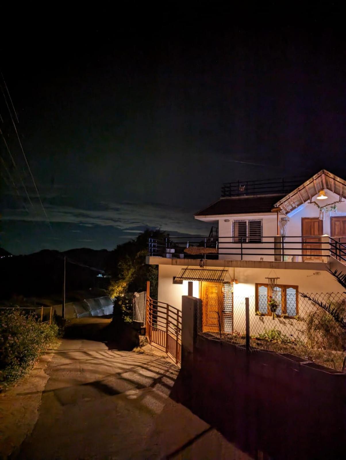 Ghar - Homestay, Where Family Lives Together Aravankādu Eksteriør billede